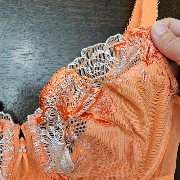 Wacoal In Bloom Embroidered Lace Bra Womens 34DD Orange Coral Lace Embroidered - Picture 4 of 11